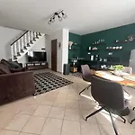 Tiszaparti Vendeghaz Tiszalok